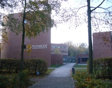 Nyenrode Business Universiteit - Фото 1